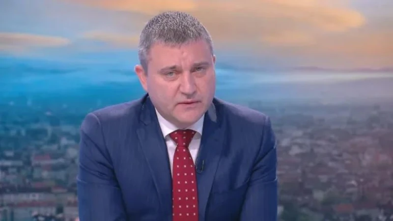 Владислав Горанов за искания референдум: Заядлив опит за смяната на курса на държавата