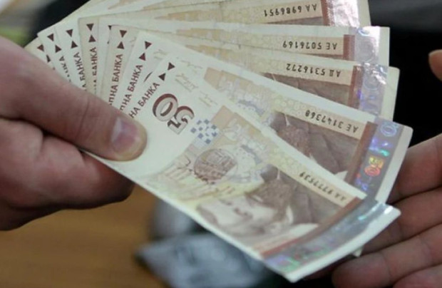 Жена измами възрастен мъж в столицата