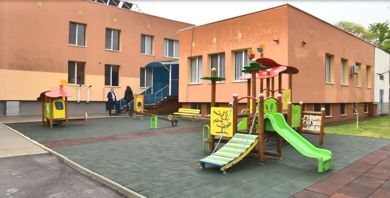 Стана ясно защо е имало белина в чайникa, от който са пили децата във варненска детска градина