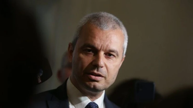"Възраждане" настоява за оставката на Киселова