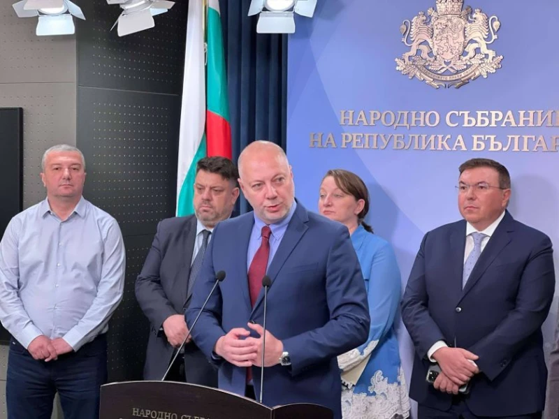 Желязков: Позицията, която Киселова предприе, заслужава адмирации