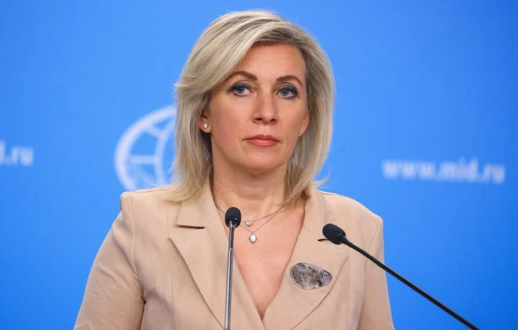 Захарова коментира инцидента във влака с Макрон