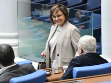 Корнелия Нинова: Приказките за добро управление са или за наивници, или за глупаци