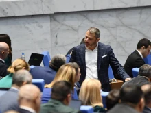 Темата "Боташ" влиза отново в дневния ред на парламента, изслушват трима енергийни министри