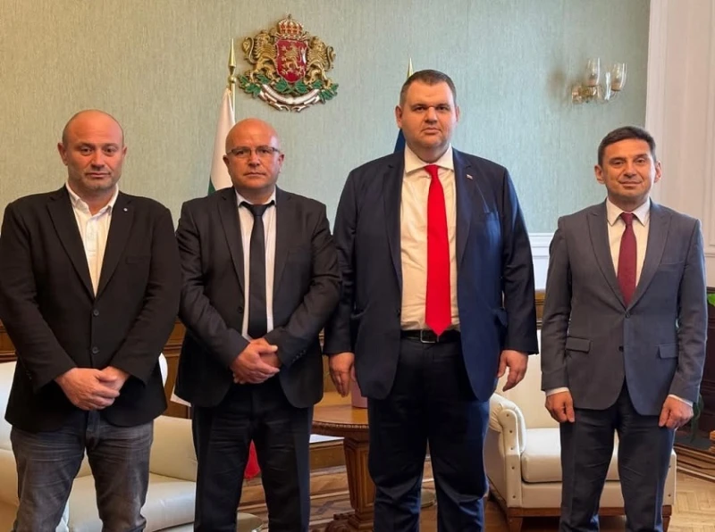 Зам.-кметът на Баните Ферад Емин се присъедини към ДПС – Ново начало