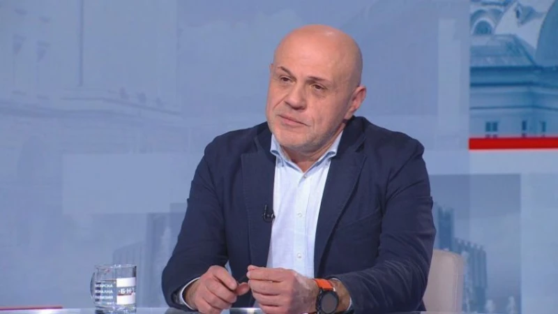 Томислав Дончев: България е в типичния капан на средните доходи