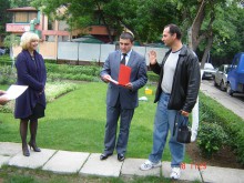 Отличиха граждани за поддържането на междублоковите пространства