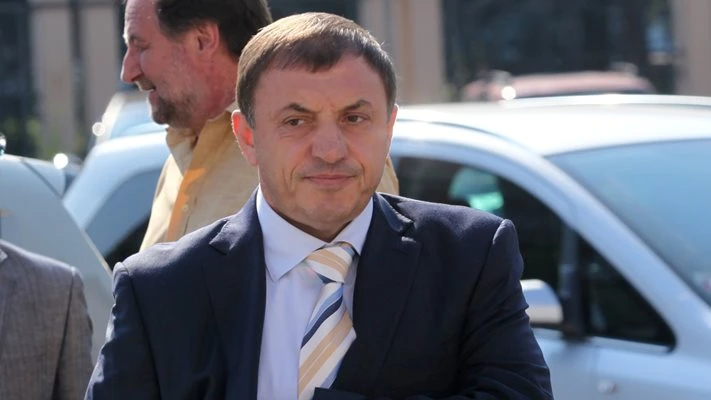 Алексей Петров поискал 2 млн. лева в деня на убийството му