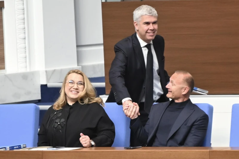 Президентът не е оказвал натиск за подписването на договора с "Боташ", а само съдействал за неговото подписване, казват участвалите в сделката
