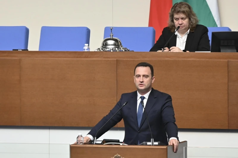 Енергийният министър: Договорът с "Боташ" няма клауза за разваляне, освен ако държавата не плати над 4,2 млрд. лева