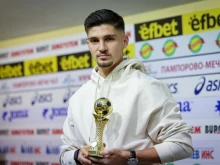 Юноша на Локо ще играе на "Колежа" с националния отбор