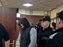 В Пловдив оставиха в ареста полицая, обвинен в убийството на арестант