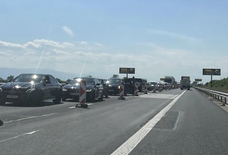 Невиждано задръстване по магистралата край Пловдив