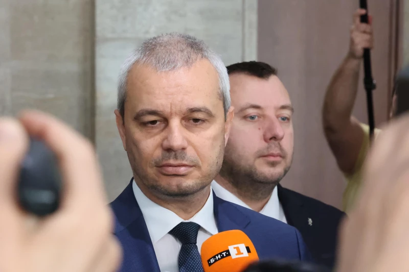 Костадин Костадинов предупреди за увеличаване на пенсионната възраст