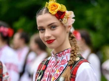 Естествено красива българка е новата любимка на нацията