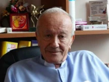 Най-възрастният практикуващ хирург в България с престижна награда