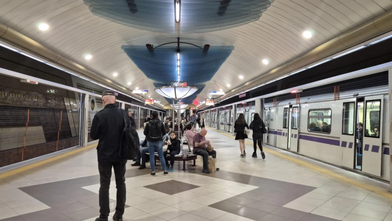 Стана ясно дали ще има метро в събота
