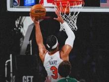 Ню Йорк Никс срази Бостън Селтикс и отстрани шампиона на NBA