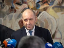 Президентът Радев за войната в Украйна: Изпращането на още оръжия няма да доведе до мир, дипломатическите усилия закъсняха