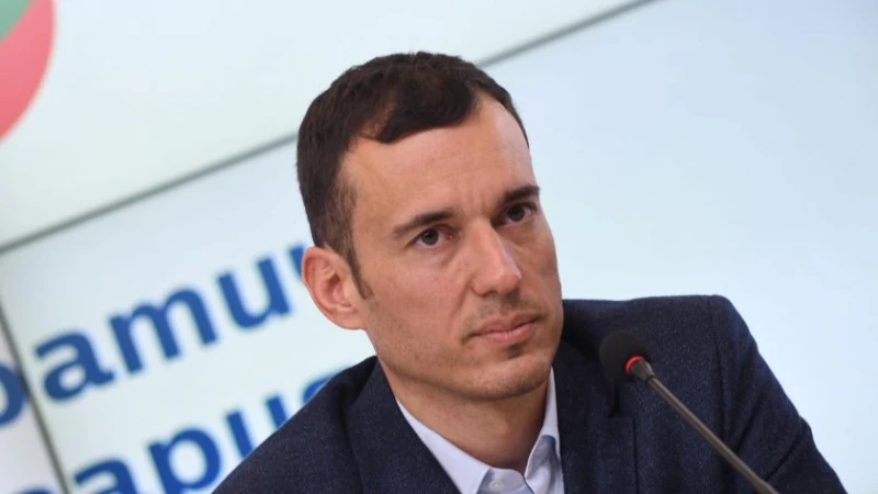 Васил Терзиев: Училищните дворове ще бъдат отворени за паркиране преди матурите