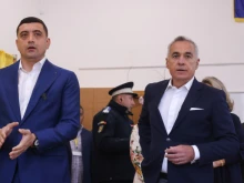 "Изгониха" Джордже Симион и Калин Джорджеску от избирателна секция