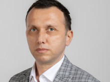 Това е представителят на Варна в Националния съвет на БЧК