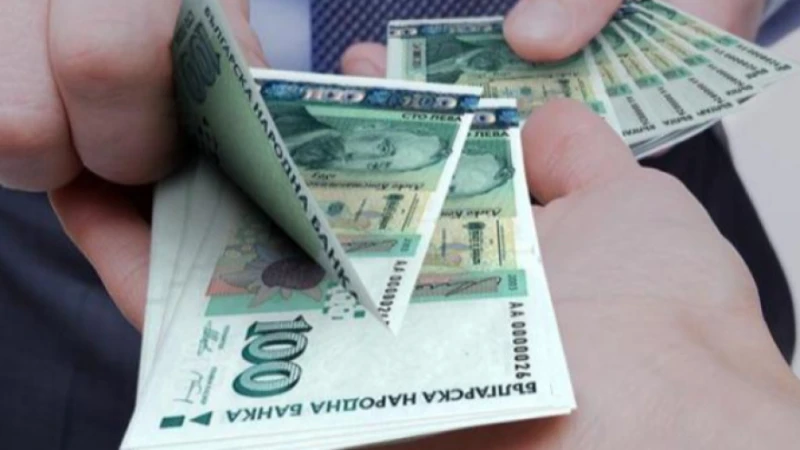 За 30-годишен трудов живот един работник може да загуби около 300 000 лева, ако получава пари само на ръка