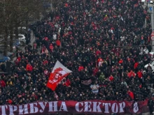 Двоен пропусквателен режим и без шишета вода на финала за Купата