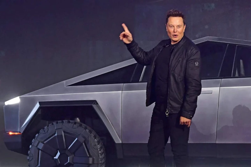 Мъск обяви, че ще остане главен изпълнителен директор на Tesla за още 5 години
