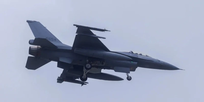 Белгия може да достави изтребители F-16 на Украйна по-рано от очакваното