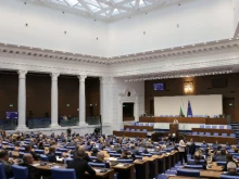Програмата на депутатите: Промени в Закона за храните и Закона за филмовата индустрия