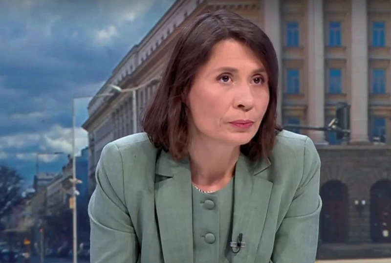Белобрадова за скандала в ЕП с Никола Минчев: Той няма никакви притеснения, ние също