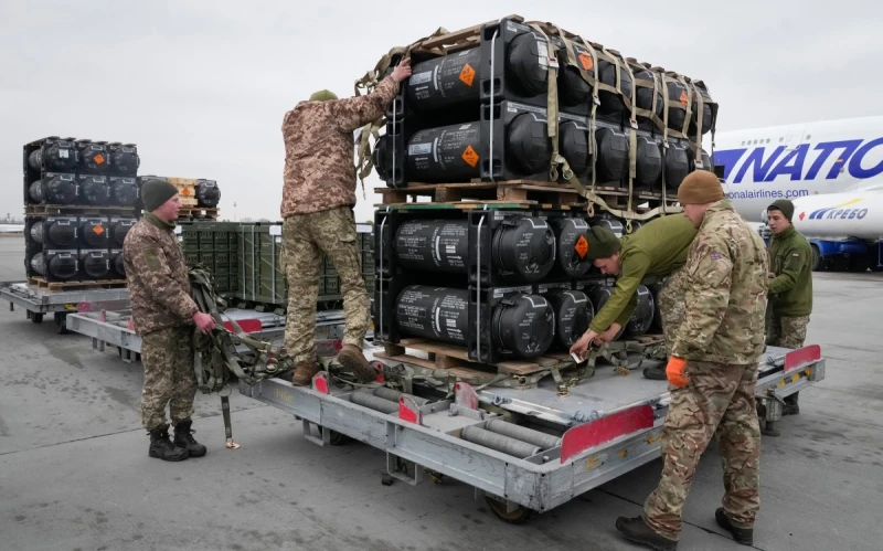 The Guardian: Руското разузнаване има достъп до камери на границите, военните обекти и железопътни гари на ключови места в Европа