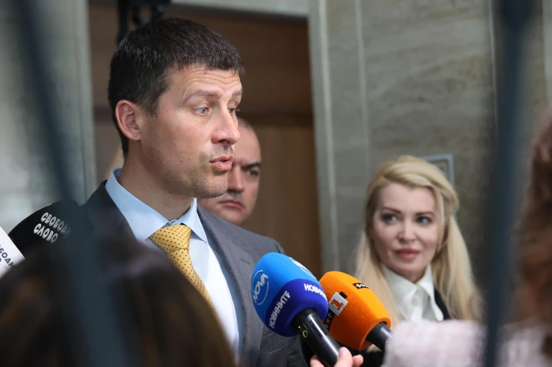 Ивелин Михайлов: Получихме сигнал за 140 устройства за диктуване само в един куриерски офис
