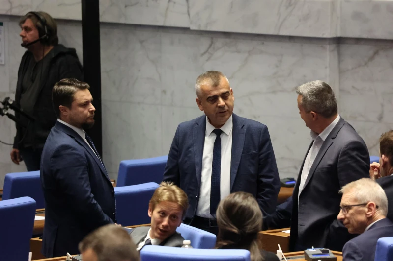 ДПС-ДПС алармира с писмо за изключването на групата от постоянните парламентарни делегации