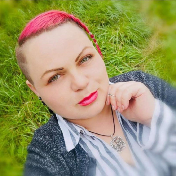 Смолянската поетеса Екатерина Глухова получи специална покана за участие в