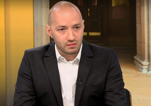 Политологът  от Тренд Димитър Ганев коментира последното проучване на агенцията