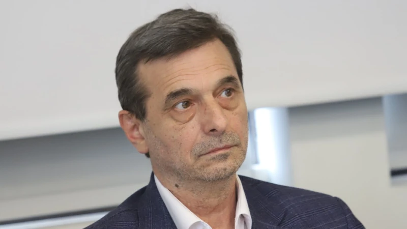 Димитър Манолов: Не са платени заплатите на протестиращите от градския транспорт, парите не са преведени