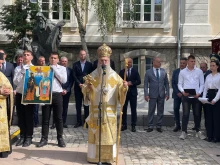 "Истина е - и ний сме дали нещо на света": В Пловдив започна честването ...
