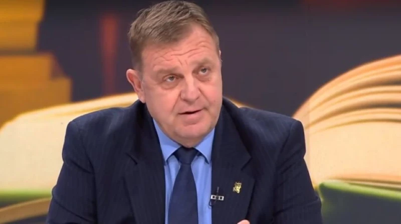 Каракачанов: Първоначалният вариант на кирилицата е поръчка на българската държава