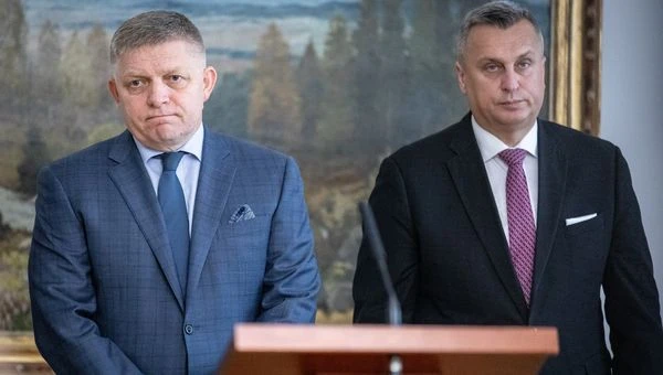 Съюзниците на Фицо искат официално компенсация от Украйна за помощта на Словакия