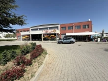 Заради множество задължения продават пицария в Пловдивско