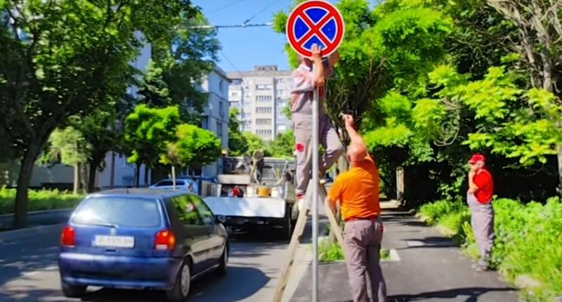 След екшъна в Русе: Започна спешно поставяне на пътни знаци