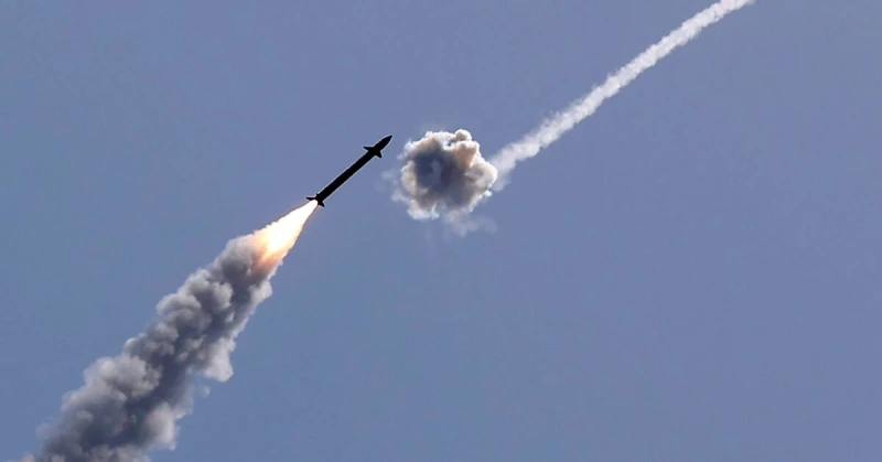 Израелската армия е прихванала 3 ракети изстреляни от Газа