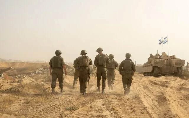 Израел атакува над 200 военни цели в ивицата Газа за два дни