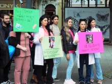Протест на медиците и в Бургас