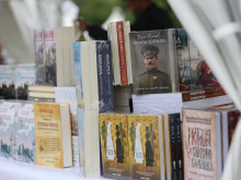 Акад. Иван Гранитски: Панаирът на книгата се утвърди като традиция в София - това е много добра инициатива