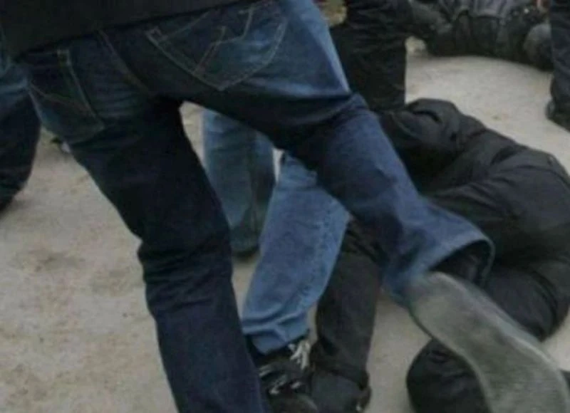 Роднини се биха във фризьорски салон в Банско