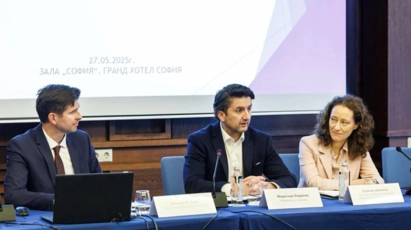 Боршош: Присъединяването на България към Програмата за безвизови пътувания на САЩ е стратегически приоритет на българското правителство