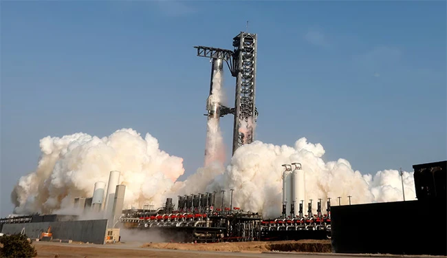 ��������� ����� �� Starship �� �������, SpaceX ������ Super Heavy